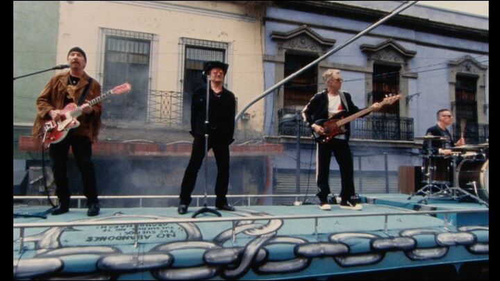 U2 quebra jejum de 9 anos e lança "Street Of Dreams" com refrão em espanhol